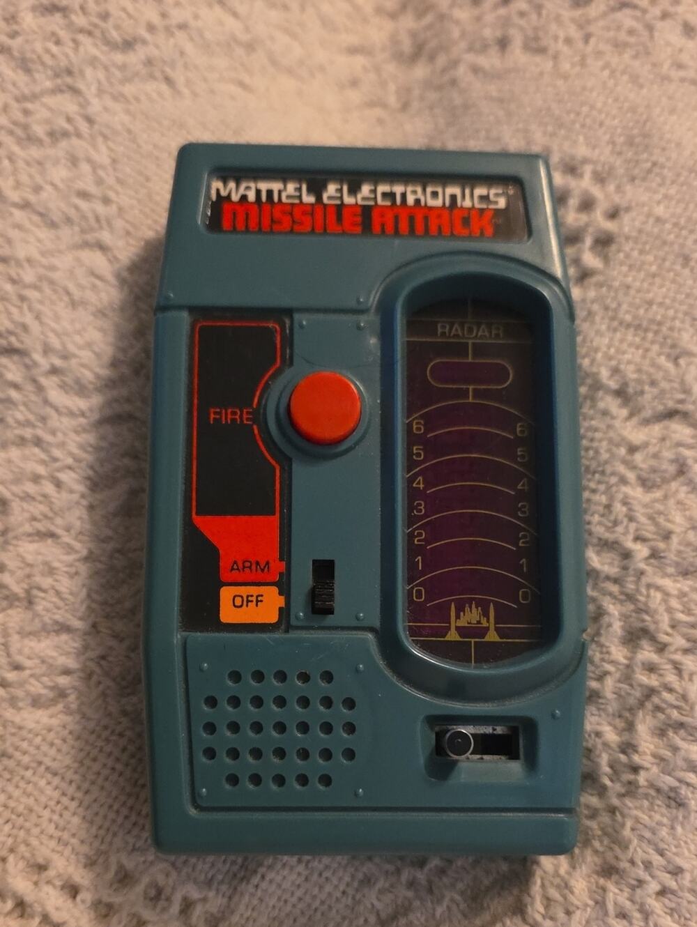 Vintage Mattel 1977 Electronic Missile Attack Handheld Game Works Nice Condition